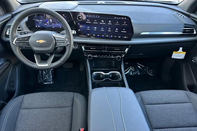 new 2025 Chevrolet Traverse car, priced at $42,270
