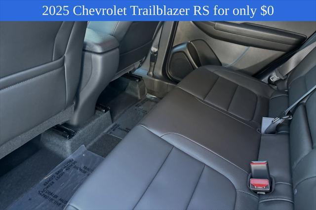 used 2025 Chevrolet TrailBlazer car