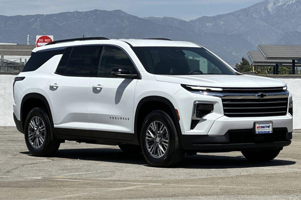 new 2026 Chevrolet Traverse car, priced at $42,640