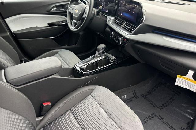 new 2025 Chevrolet Trax car, priced at $23,380
