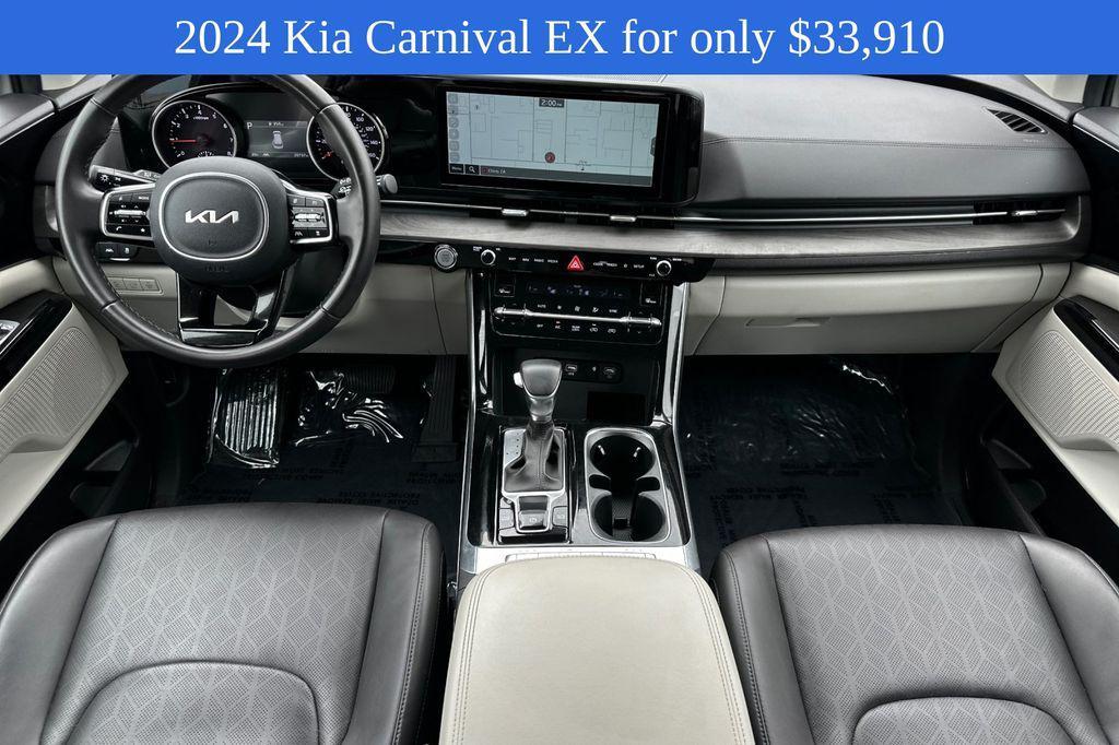 used 2024 Kia Carnival car, priced at $33,910