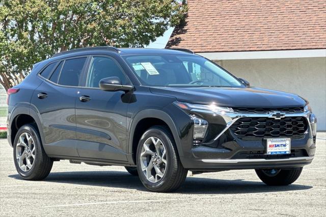 new 2025 Chevrolet Trax car, priced at $24,995