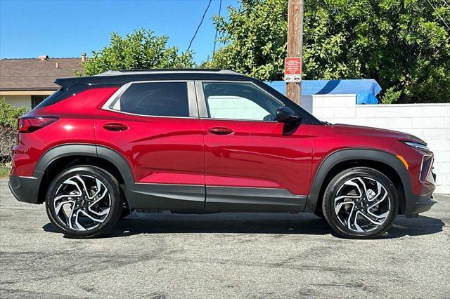 new 2025 Chevrolet TrailBlazer car, priced at $28,140