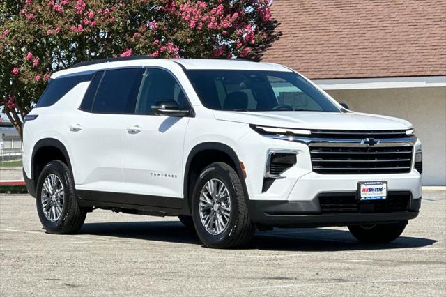 new 2025 Chevrolet Traverse car, priced at $43,310