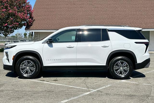 new 2025 Chevrolet Traverse car, priced at $43,310