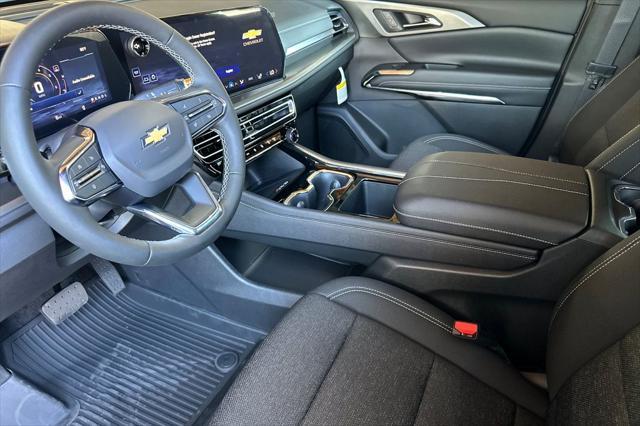 new 2025 Chevrolet Traverse car, priced at $43,310