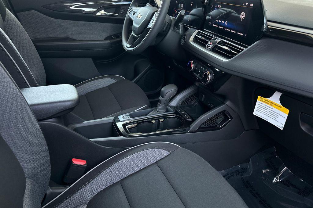 new 2026 Chevrolet TrailBlazer car, priced at $27,060