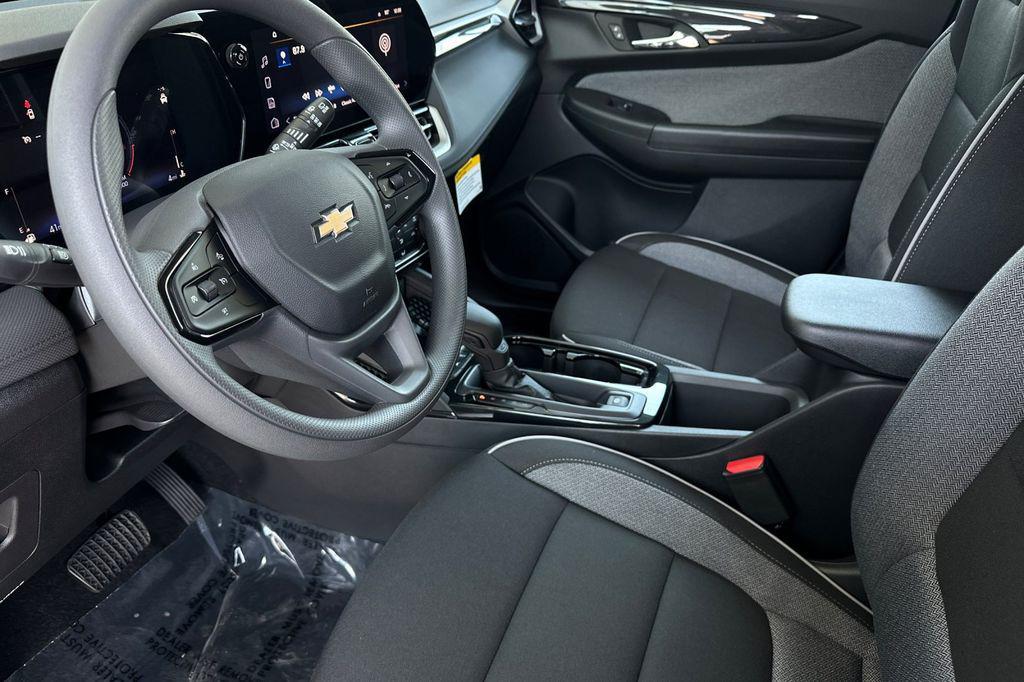 new 2026 Chevrolet TrailBlazer car, priced at $27,060