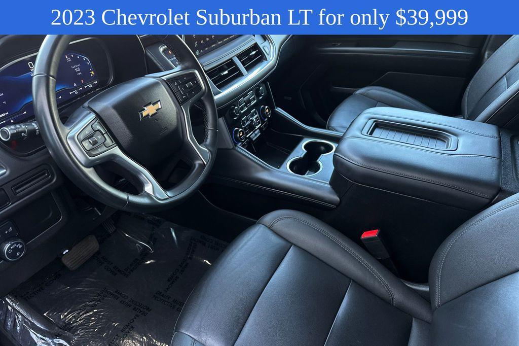 used 2023 Chevrolet Suburban car, priced at $39,999