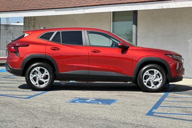 new 2024 Chevrolet Trax car, priced at $23,975
