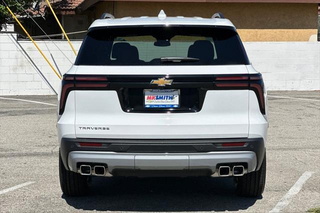 new 2025 Chevrolet Traverse car, priced at $42,560