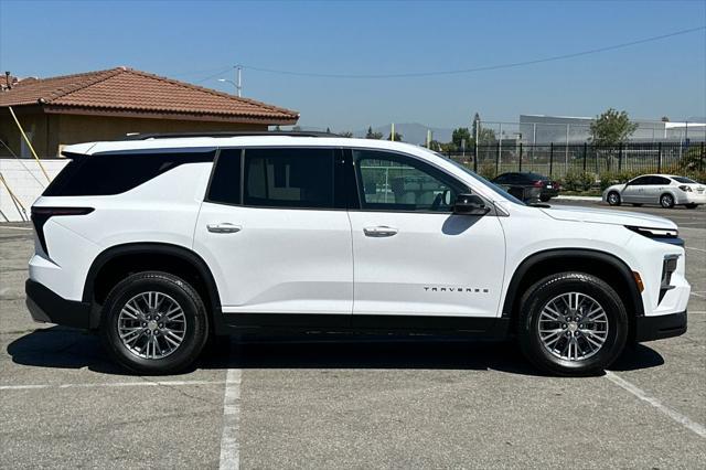 new 2025 Chevrolet Traverse car, priced at $42,560