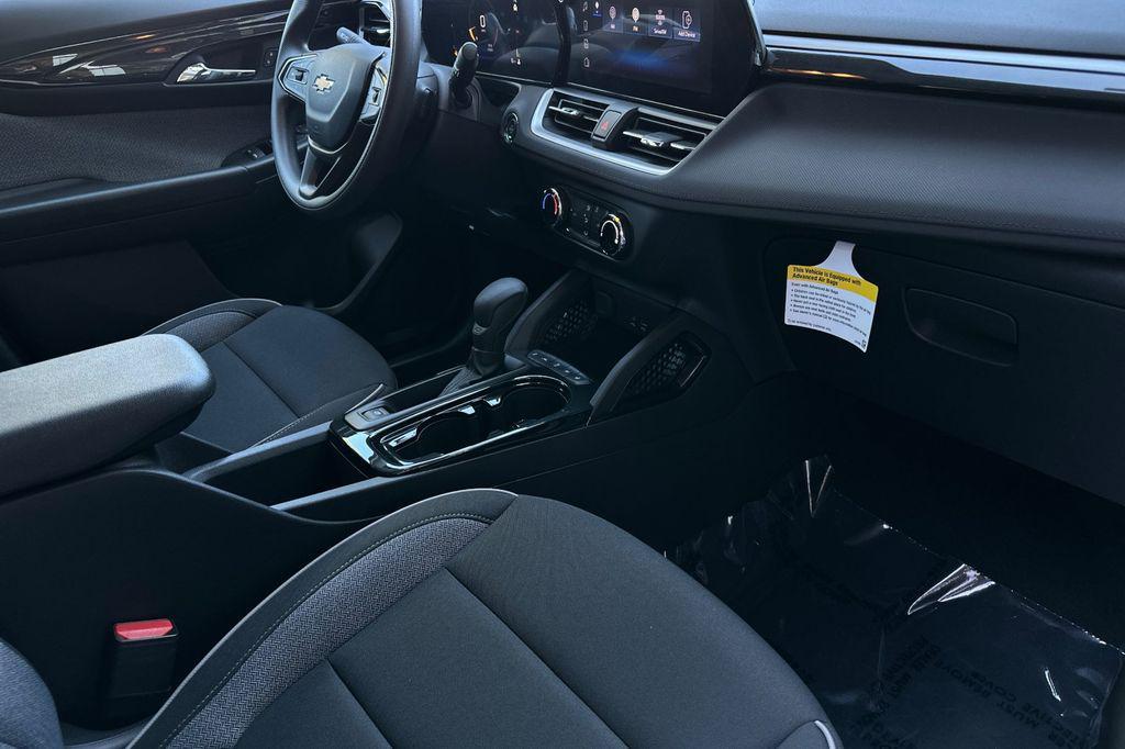 new 2026 Chevrolet TrailBlazer car, priced at $25,875