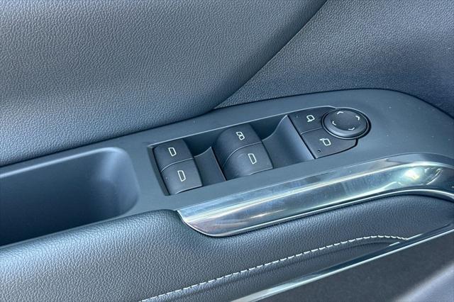 new 2025 Chevrolet Traverse car, priced at $47,440