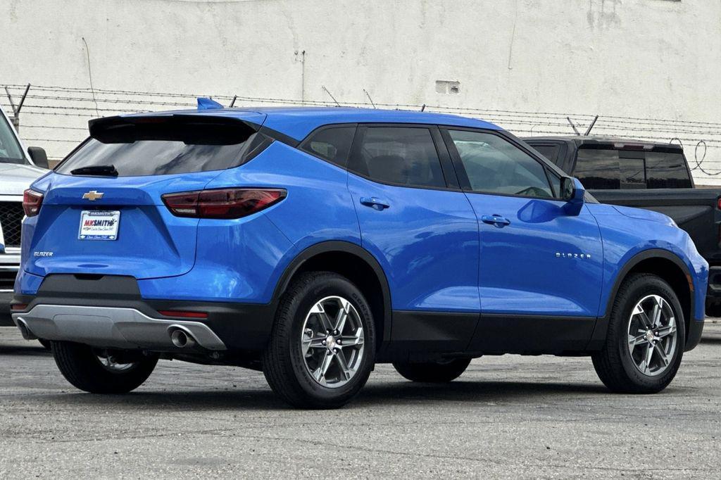 new 2025 Chevrolet Blazer car, priced at $36,044