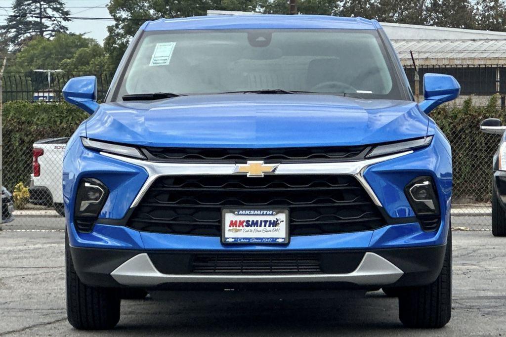 new 2025 Chevrolet Blazer car, priced at $36,044