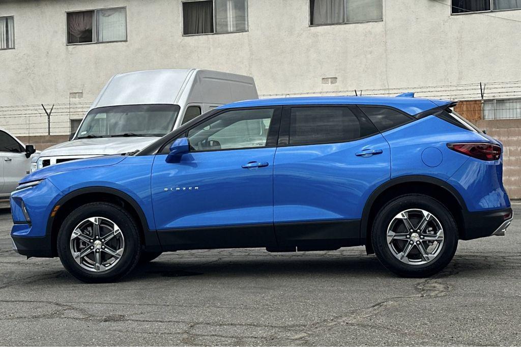 new 2025 Chevrolet Blazer car, priced at $36,044