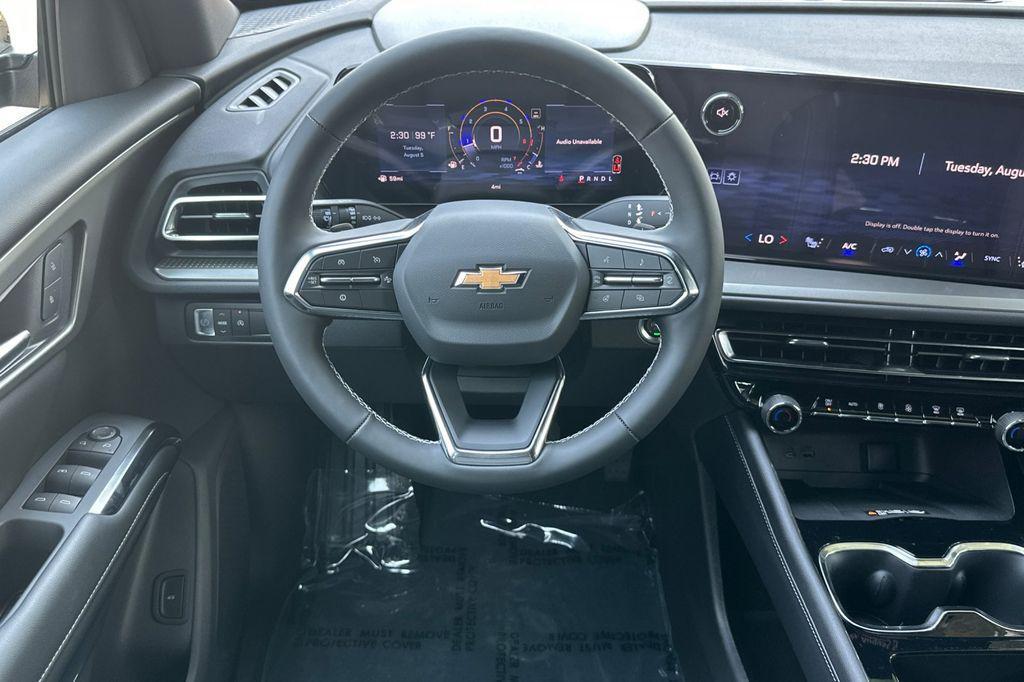 new 2026 Chevrolet Traverse car, priced at $45,715