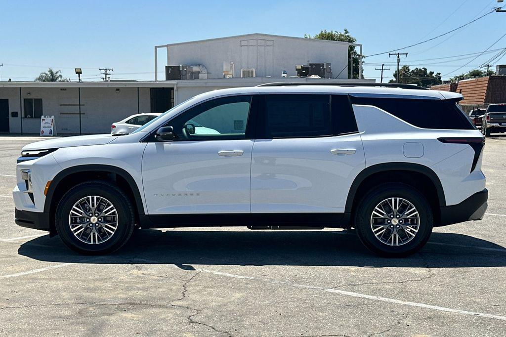 new 2026 Chevrolet Traverse car, priced at $41,415