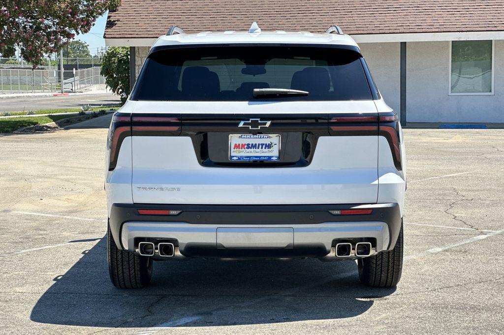 new 2026 Chevrolet Traverse car, priced at $41,415
