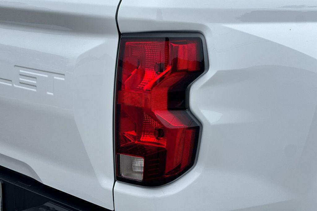 new 2025 Chevrolet Colorado car, priced at $32,595