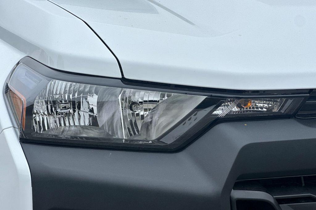 new 2025 Chevrolet Colorado car, priced at $32,595