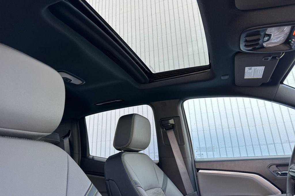 new 2025 Chevrolet Colorado car, priced at $54,019