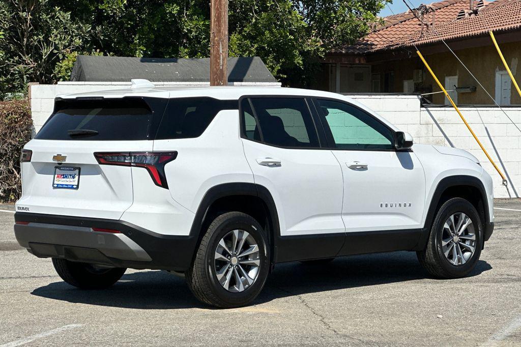 new 2026 Chevrolet Equinox car, priced at $30,744