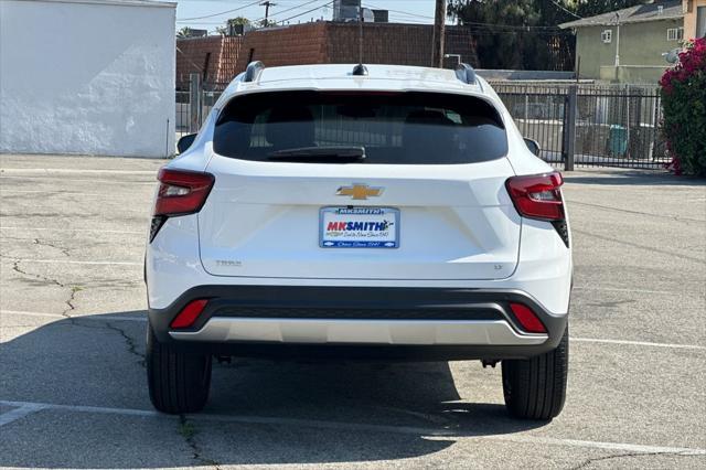 new 2025 Chevrolet Trax car, priced at $24,995