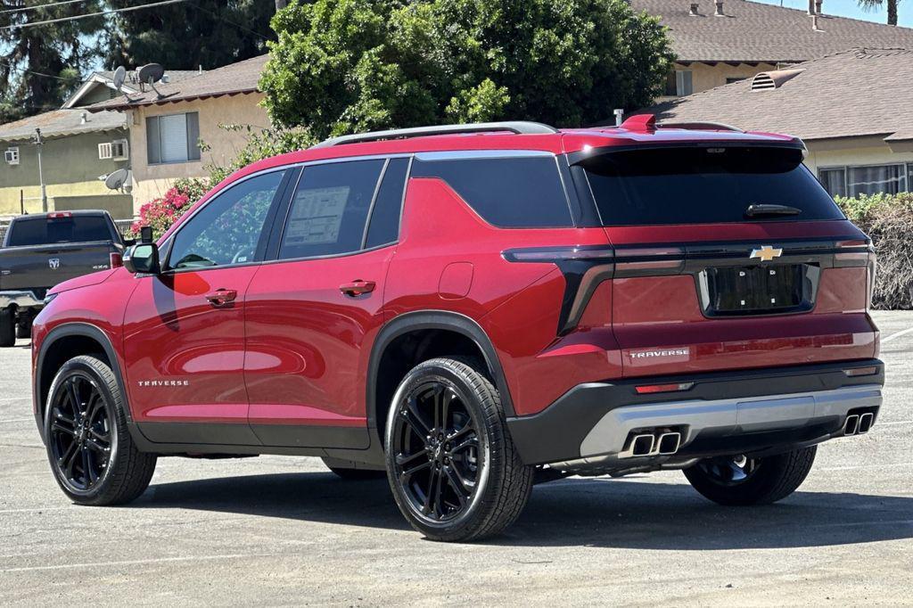 new 2026 Chevrolet Traverse car, priced at $49,590