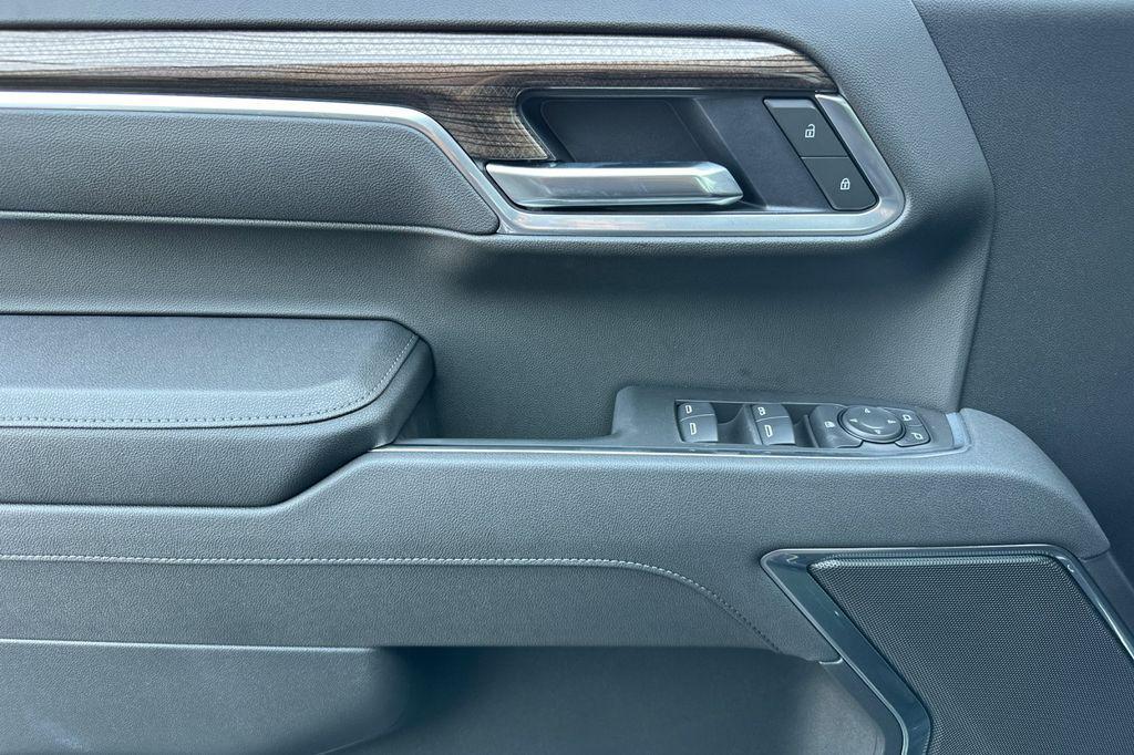 new 2025 Chevrolet Silverado 1500 car, priced at $48,045