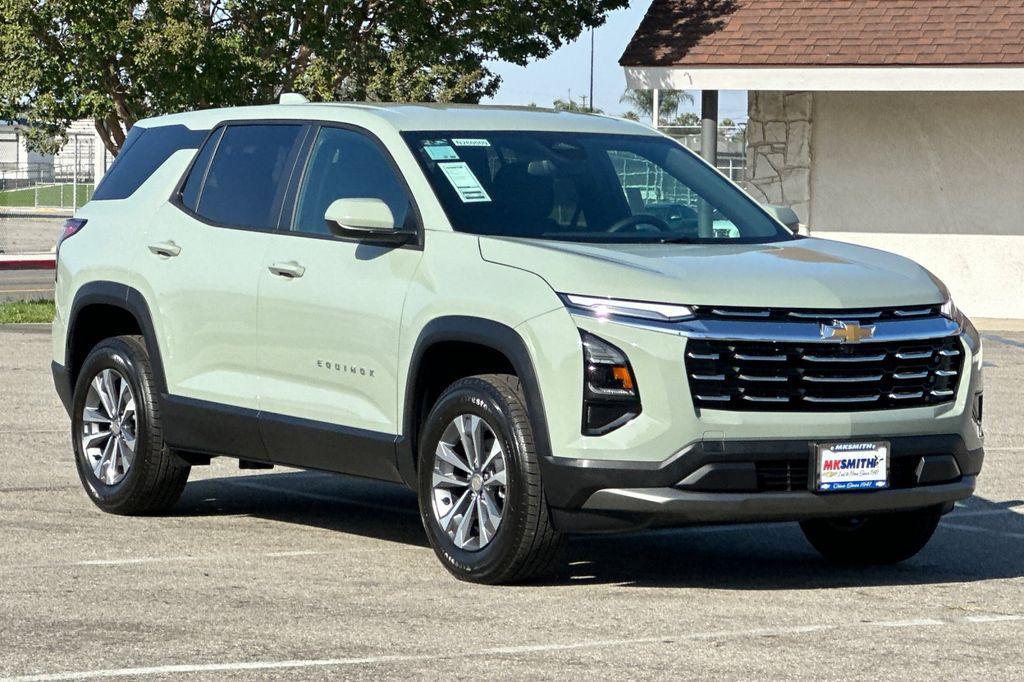 new 2026 Chevrolet Equinox car, priced at $30,290