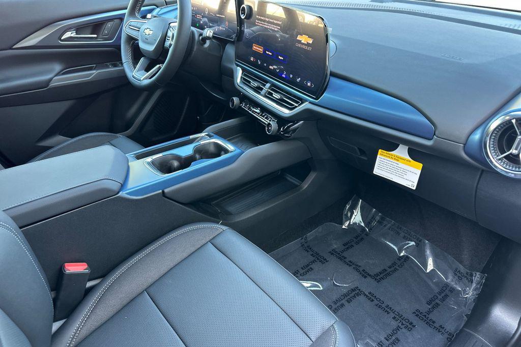 new 2026 Chevrolet Equinox EV car, priced at $44,290