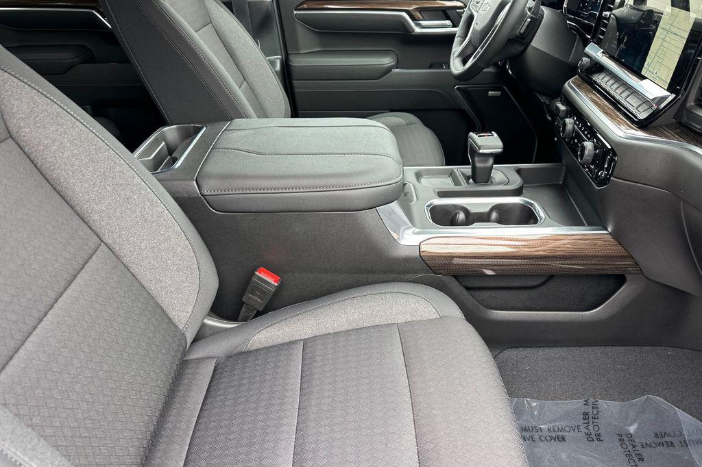 new 2025 Chevrolet Silverado 1500 car, priced at $52,110