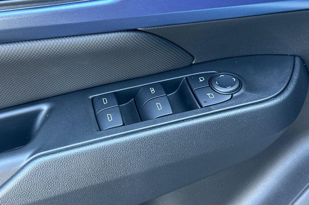new 2025 Chevrolet Equinox EV car, priced at $31,440