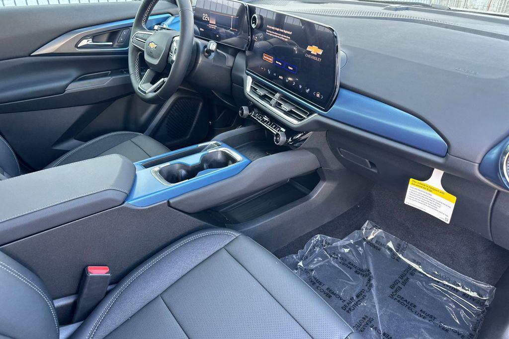 new 2026 Chevrolet Equinox EV car, priced at $38,295