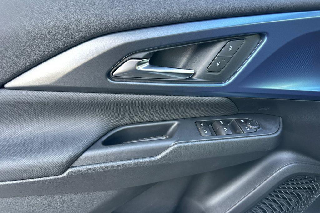 new 2026 Chevrolet Equinox EV car, priced at $38,295