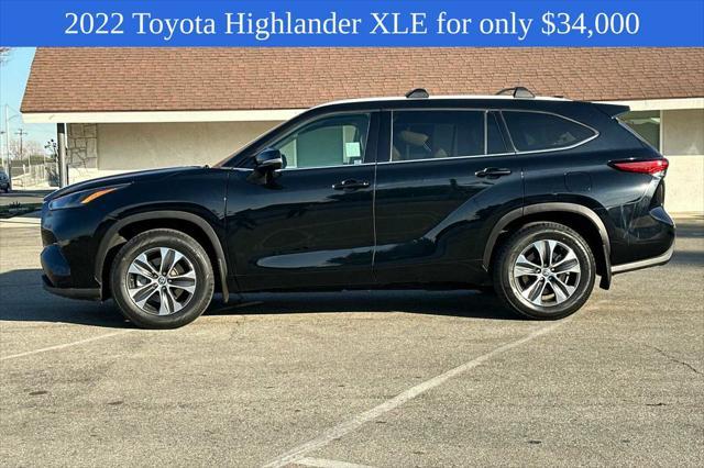 used 2022 Toyota Highlander car, priced at $34,000