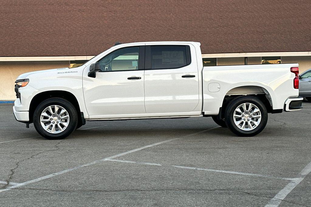 new 2025 Chevrolet Silverado 1500 car, priced at $40,700