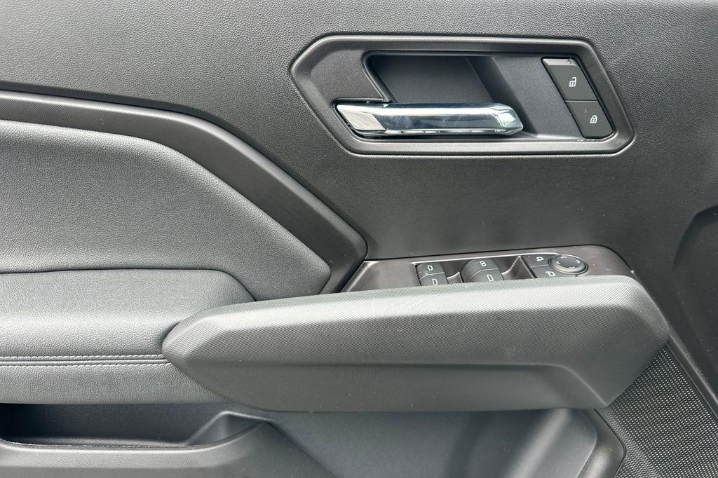 new 2025 Chevrolet Colorado car, priced at $37,560