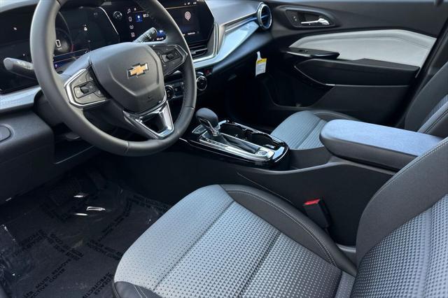 new 2025 Chevrolet Trax car, priced at $21,985