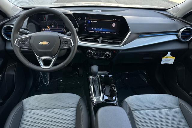 new 2025 Chevrolet Trax car, priced at $21,985