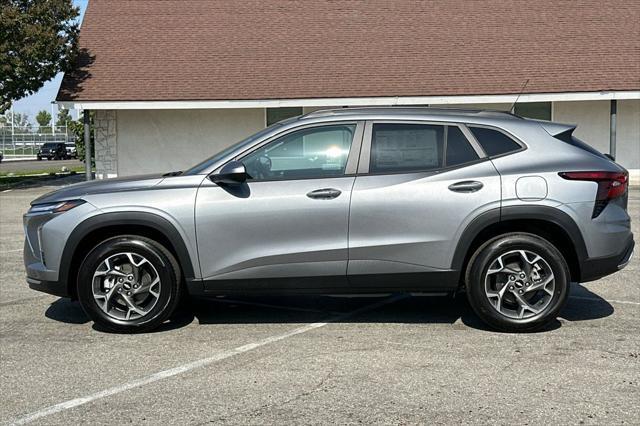 new 2025 Chevrolet Trax car, priced at $21,985