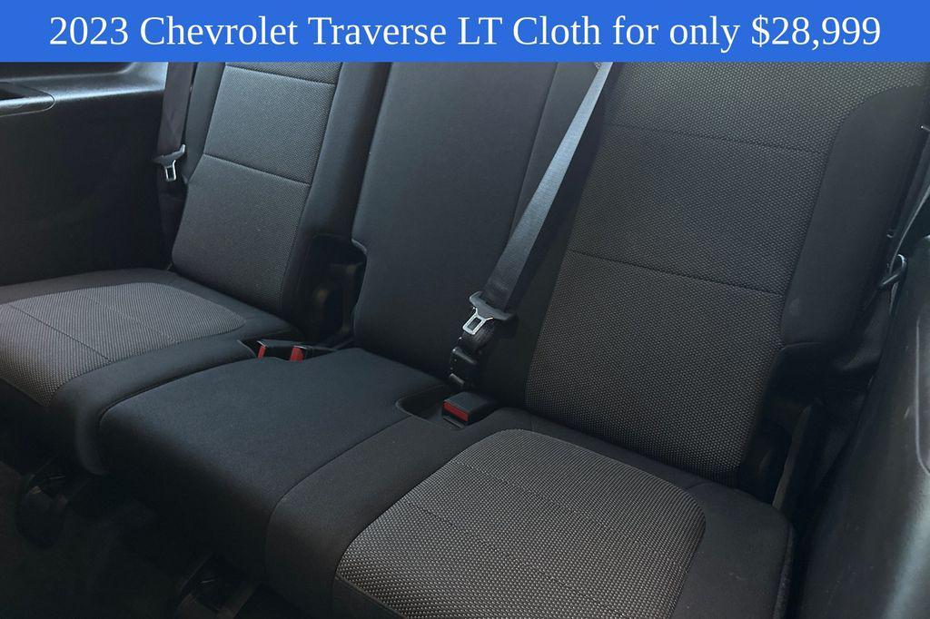 used 2023 Chevrolet Traverse car, priced at $28,999