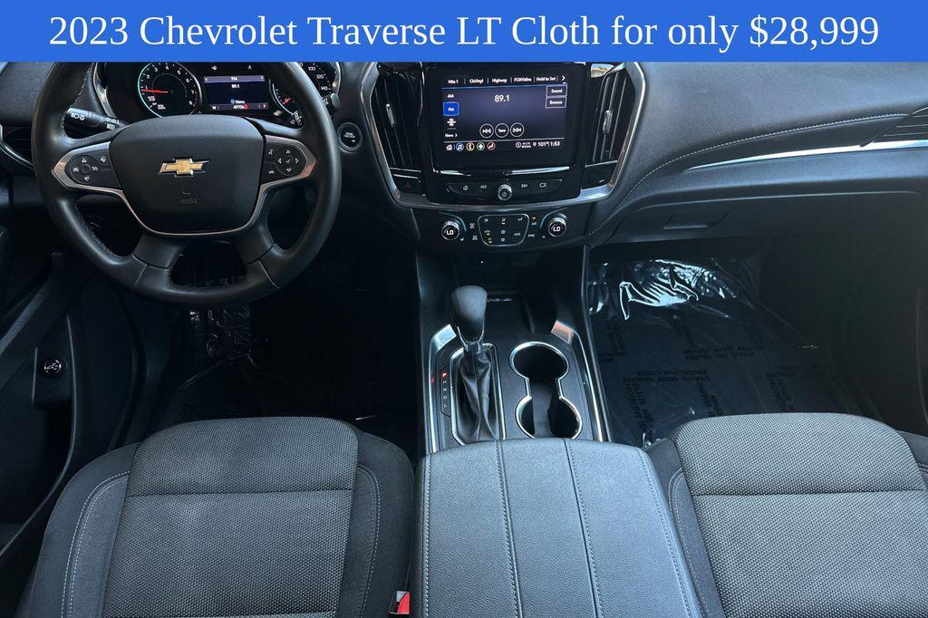 used 2023 Chevrolet Traverse car, priced at $28,999
