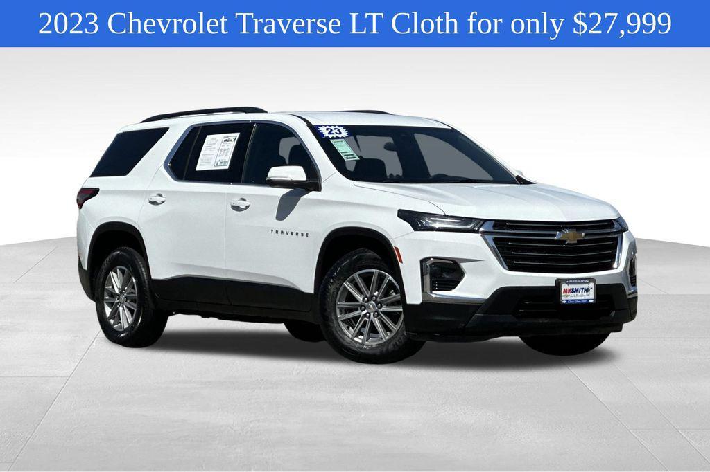 used 2023 Chevrolet Traverse car, priced at $27,999