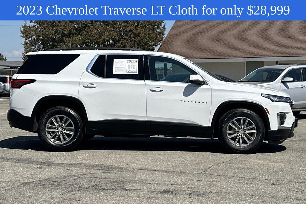 used 2023 Chevrolet Traverse car, priced at $28,999