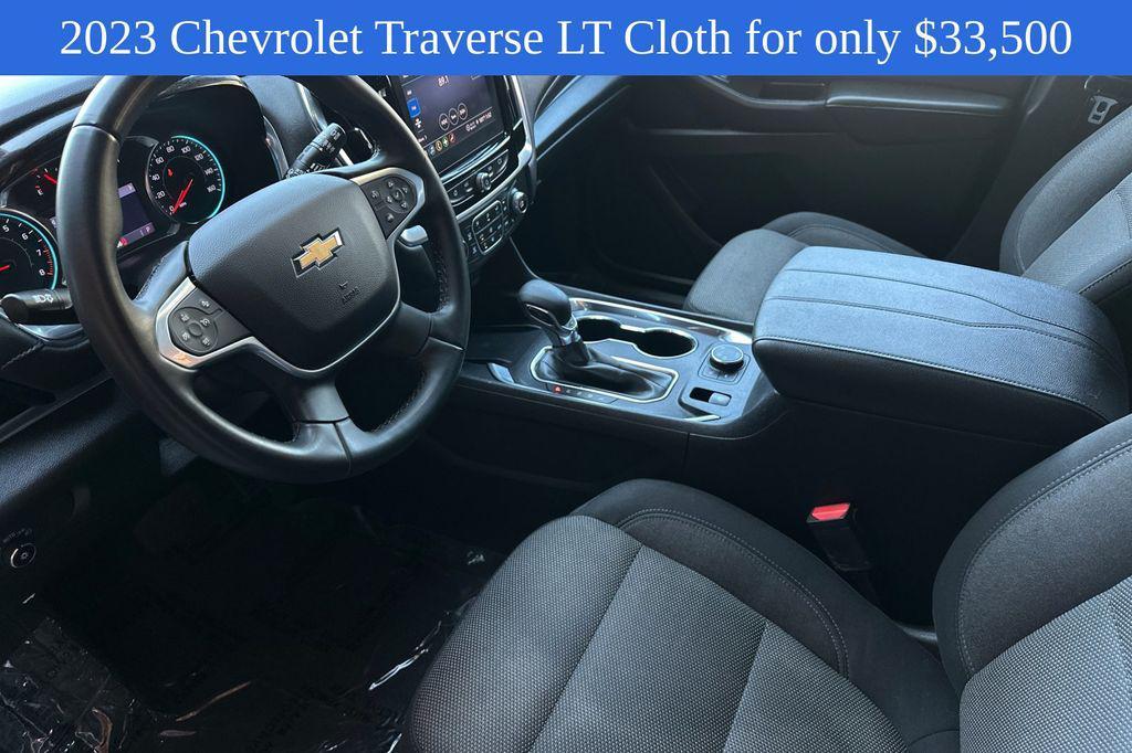 used 2023 Chevrolet Traverse car, priced at $33,500