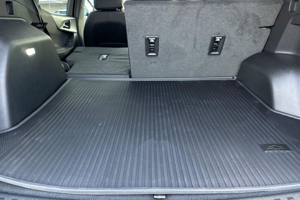 new 2026 Chevrolet Equinox car, priced at $39,110