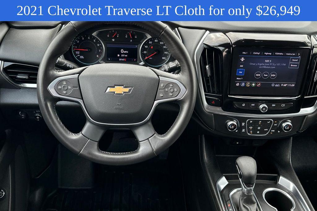 used 2021 Chevrolet Traverse car, priced at $26,949